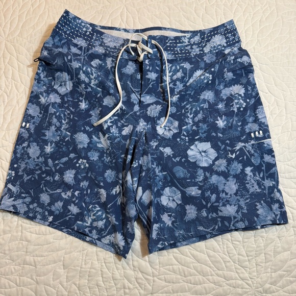 Lululemon Current State Board Short size 34 - Picture 5 of 13